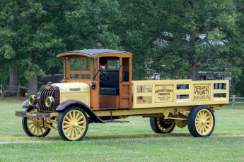 Картинка автомобили классика difiance