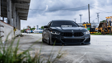 Картинка автомобили bmw 850i tuning stance