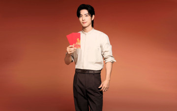 Картинка мужчины xiao+zhan актер конверты