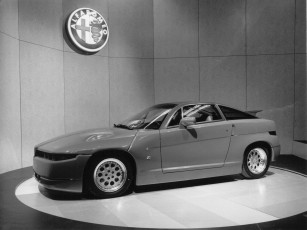 Картинка автомобили выставки уличные фото