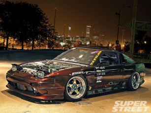 Картинка автомобили nissan datsun