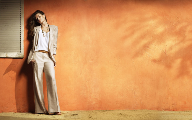 Обои картинки фото Isabeli Fontana, девушки