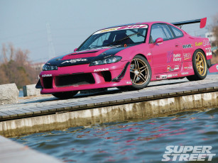 Картинка автомобили nissan datsun