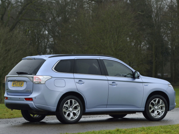 Обои картинки фото автомобили, mitsubishi, outlander, серый, uk-spec, phev