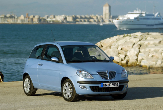 Обои картинки фото автомобили, lancia