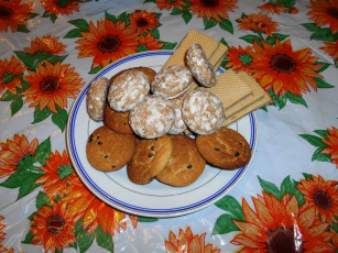 Картинка еда пирожные +кексы +печенье пряники вафли печенье