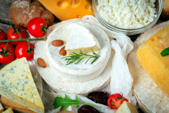 Картинка еда сырные+изделия орехи помидоры сыр творог томаты