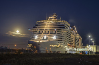 Картинка корабли лайнеры круиз лайнер