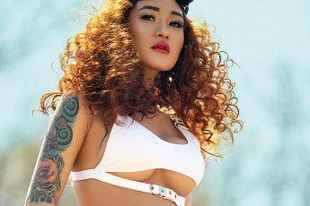 Картинка девушки -+азиатки тату