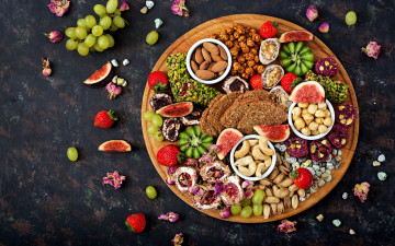 Картинка еда разное хлеб орехи инжир ягоды