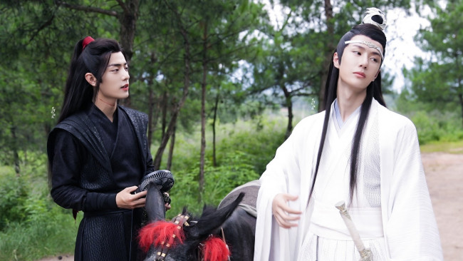 Обои картинки фото разное, знаменитости, сяо, джань, ван, ибо, вентилятор, осел, костюмы