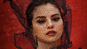 Картинка девушки selena+gomez лицо вуаль