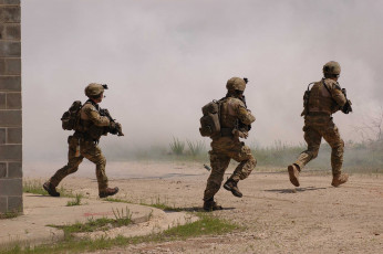 Картинка оружие армия спецназ army soldiers