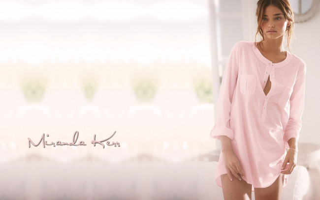 Обои картинки фото Miranda Kerr, девушки