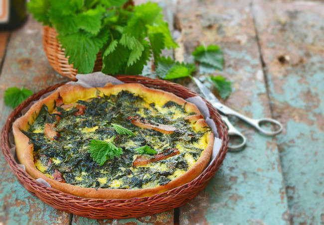 Обои картинки фото еда, пироги, крапивный, пирог