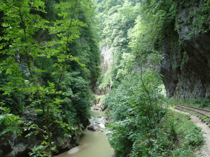 Картинка ущелье+гуамка природа реки озера кавказские горы