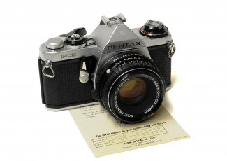 Картинка pentax+me бренды pentax фотокамера
