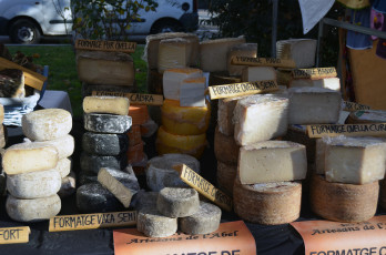 Картинка feria+de+reyes еда сырные+изделия сыр