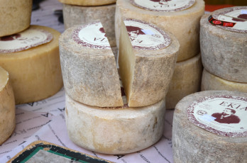 Картинка roncal еда сырные+изделия сыр