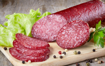 Картинка еда колбасные+изделия специи колбаса зелень spices sausage