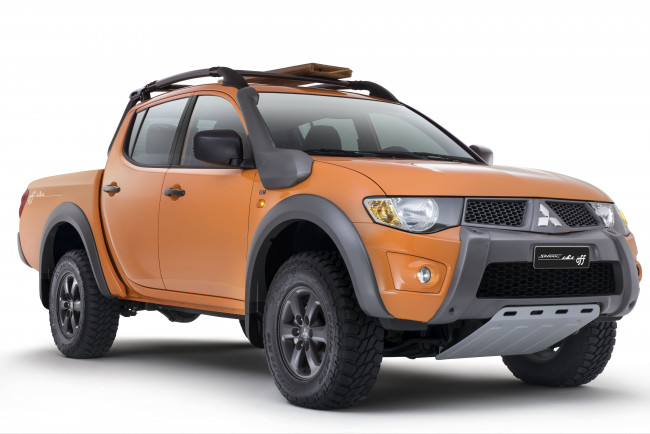 Обои картинки фото автомобили, mitsubishi, l200, 2015г, off, savana, triton