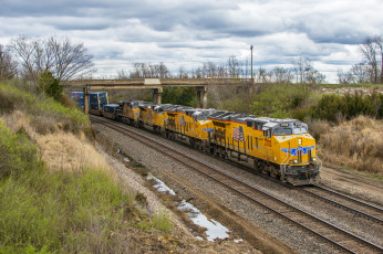 Картинка техника поезда локомотив состав