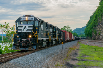 Картинка техника поезда состав локомотив