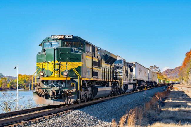 Обои картинки фото техника, поезда, локомотив, состав