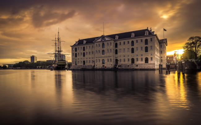 Обои картинки фото города, амстердам , нидерланды, museum, of, shipping