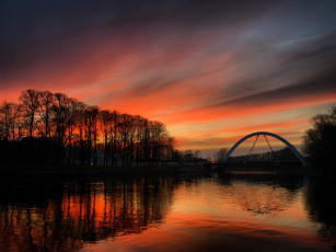 Картинка города -+мосты мост