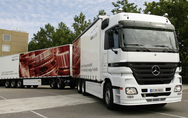 Обои картинки фото автомобили, mercedes, trucks