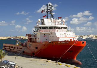 Картинка a+h+varazze корабли другое заправщик судно