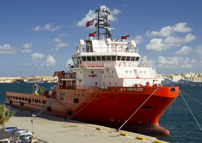 Обои картинки фото a h varazze, корабли, другое, заправщик, судно