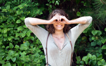 Картинка кино+фильмы the+walking+dead lauren cohan maggie greene