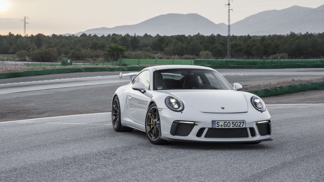 Обои картинки фото porsche 911 gt3 2018, автомобили, porsche, 911, gt3, 2018