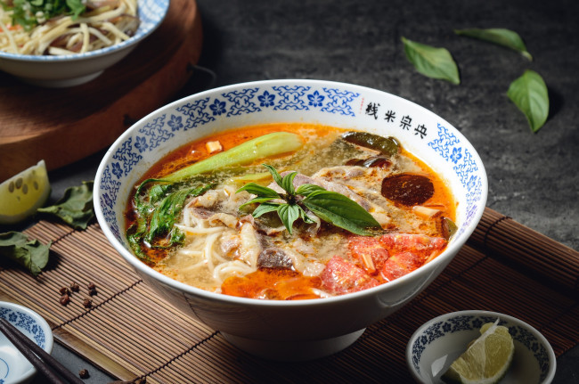 Обои картинки фото еда, первые блюда, миска, суп, овощи