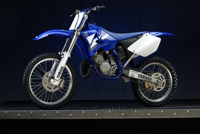 Обои картинки фото мотоциклы, yamaha