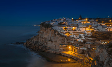 Картинка города -+огни+ночного+города море дома панорама ночь