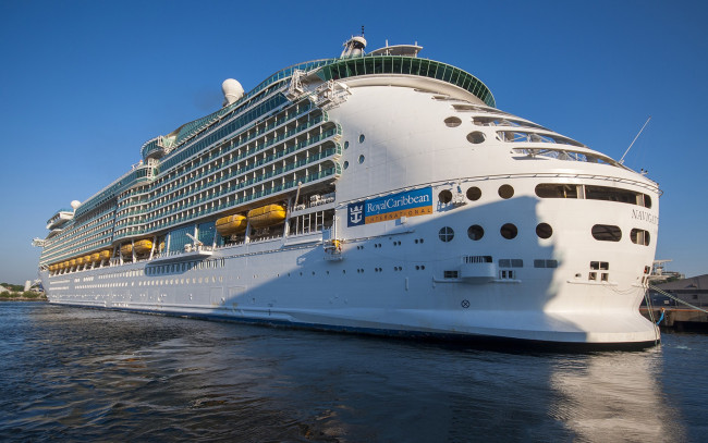 Обои картинки фото navigator of the seas, корабли, лайнеры, лайнер, круиз