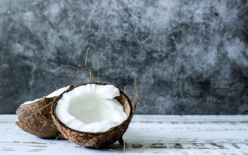 Картинка еда кокос половинки