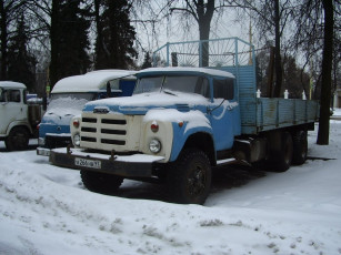 Картинка автомобили зил грузовики