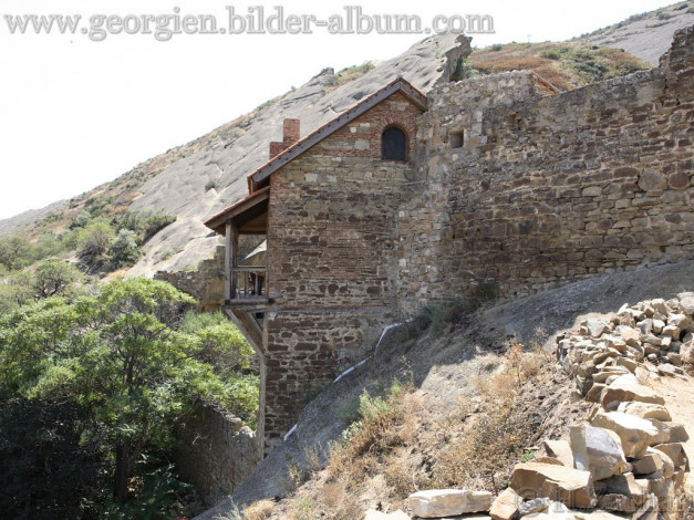 Обои картинки фото georgia, garedshi, города, здания, дома