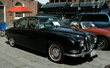 Картинка автомобили выставки уличные фото jaguar