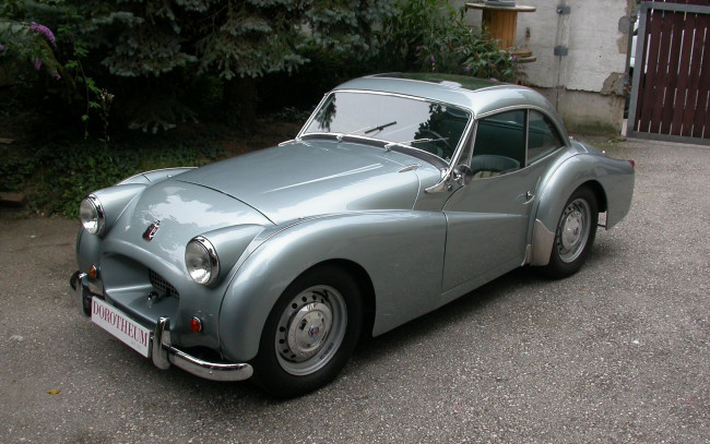 Обои картинки фото автомобили, triumph, tr2