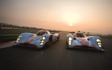 Картинка автомобили aston martin