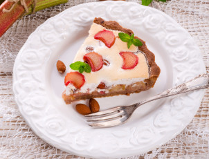 Картинка еда пироги клубника пирог вилка