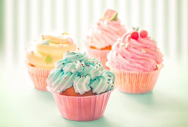 Обои картинки фото еда, пирожные,  кексы,  печенье, выпечка, присыпка, крем, кексы