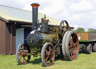 Картинка техника тракторы паровой трактор