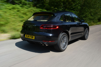 обоя автомобили, porsche, 95b, 2014г, темный, uk-spec, macan, s