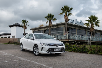 Картинка автомобили toyota cis-spec camry светлый 2014г